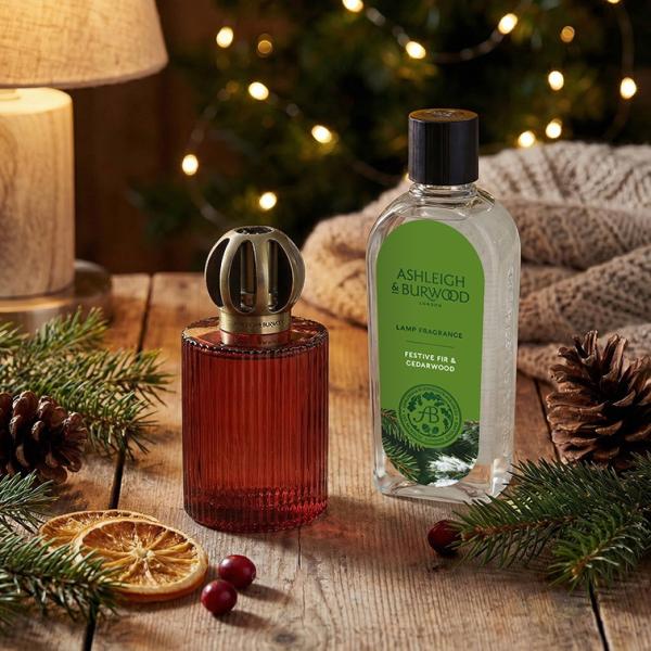 500ml Festive Fir & Cedarwood Ashleigh & Burwood - Afbeelding 2